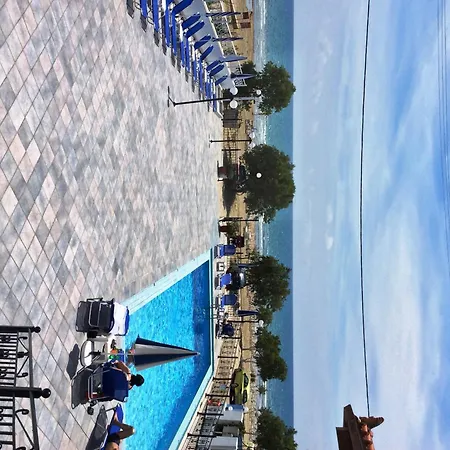 Andreolas Hotel