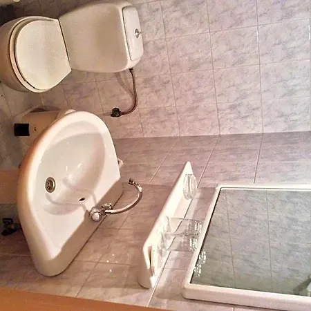 Andreolas Hotel