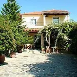 Andreolas 2* تسيليفي