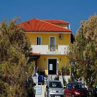 Otel Andreolas