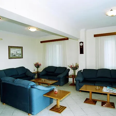 Andreolas تسيليفي